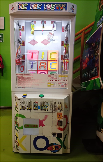 TOC TAC TOE YUP001