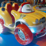 CARRO AMARILLO VUK003