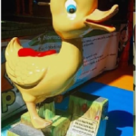 PATO AMARILLO VUK008