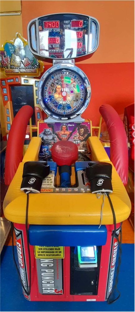 STRONG PUNCHER VUR023